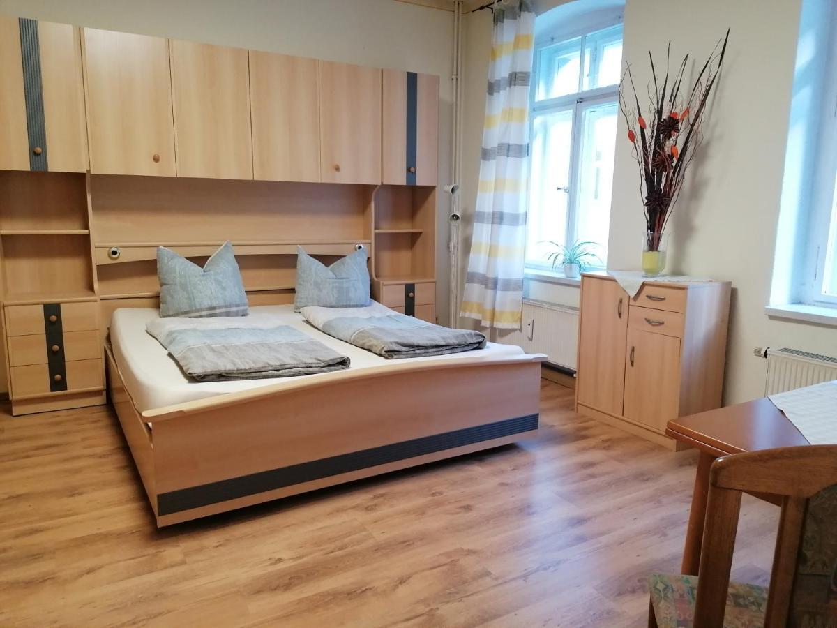 Görlitz Pension Gina מראה חיצוני תמונה