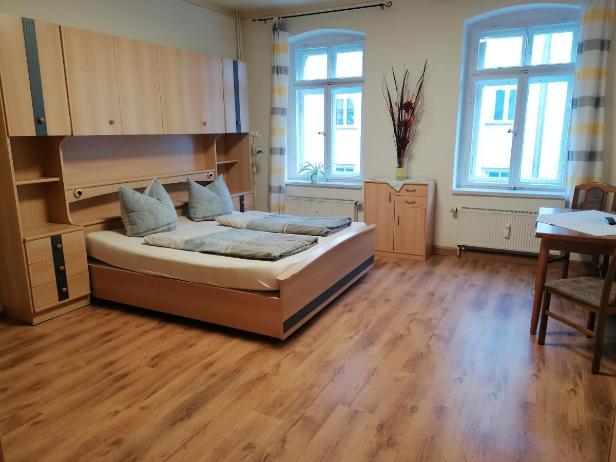 Görlitz Pension Gina מראה חיצוני תמונה