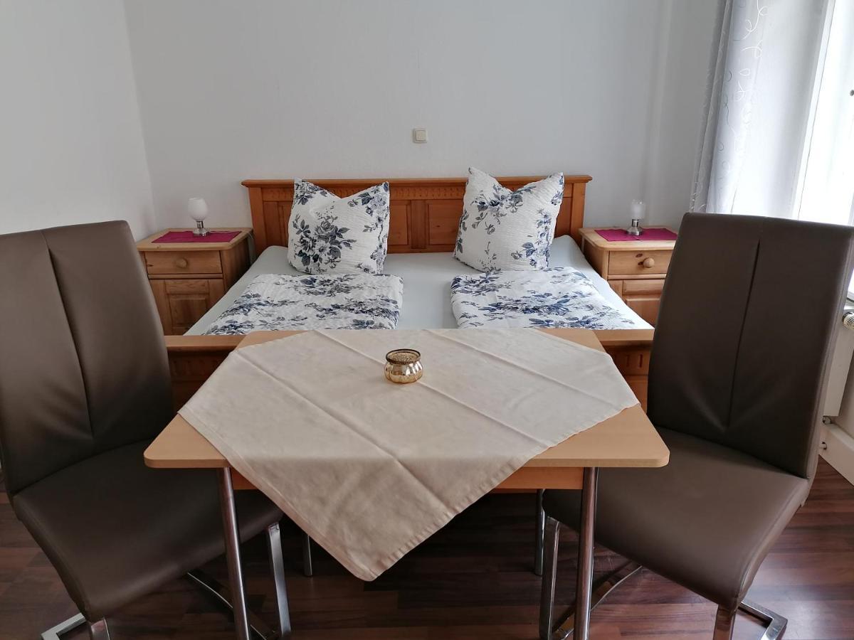 Görlitz Pension Gina מראה חיצוני תמונה