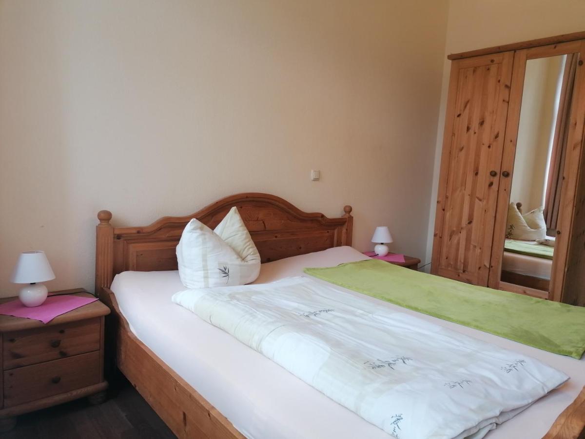 Görlitz Pension Gina מראה חיצוני תמונה