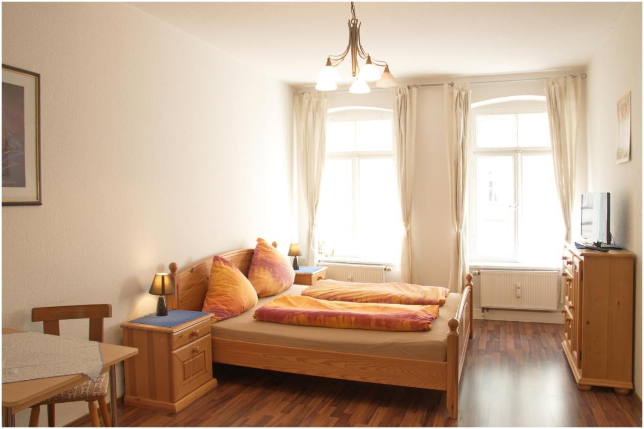 Görlitz Pension Gina מראה חיצוני תמונה