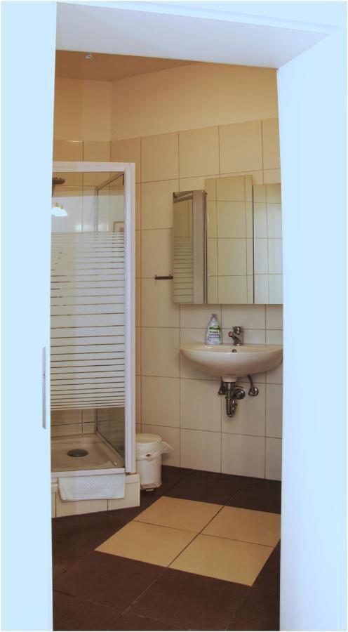 Görlitz Pension Gina מראה חיצוני תמונה